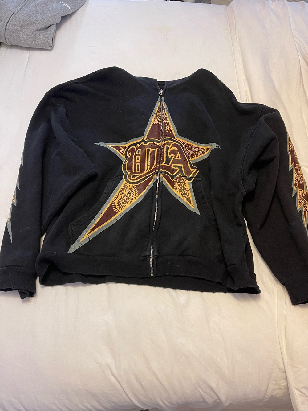 Youngla Zip-Up Jacket